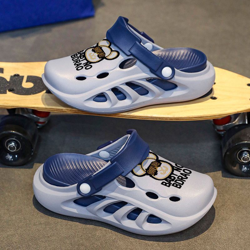 2025 Children's Croc Shoes for Boys and Girls Summer Cartoon Non-Slip Thick Soft Sole Indoor and Outdoor Baby Two-Wear Sandals and Slippers