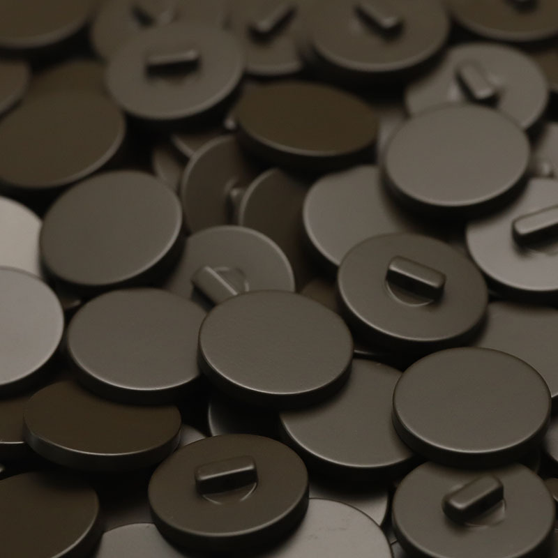 Plana pintada redonda de alta pierna botón abrigo resina rompevientos abrigo botón traje hebilla gemelos en stock al por mayor