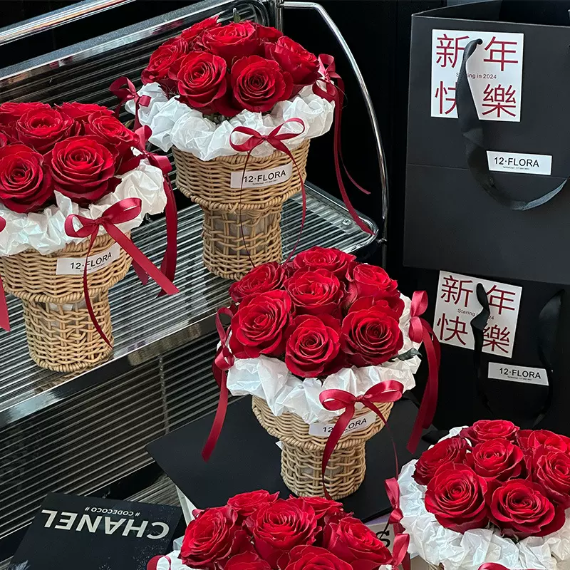 网红高颜值冰激凌编织篮浪漫玫瑰花束手捧花手工花艺diy材料批发