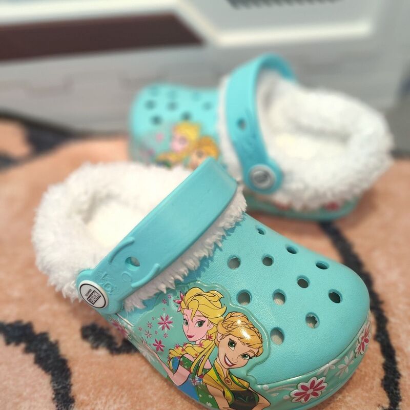 Crocs Cross Kidsren's Velvet Clogs Cartoon Frozen Warm Cotton Slippers with Removable Inner Liner Two