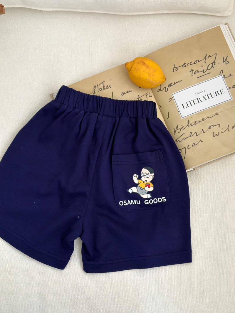 Dark blue shorts