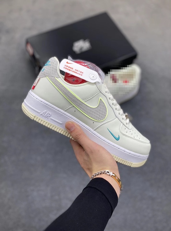莆田高品質 AF1 エアフォースワンバレンタインデーホワイトフック男性と女性のカップルキャンパス多用途身長増加スポーツスニーカー|undefined