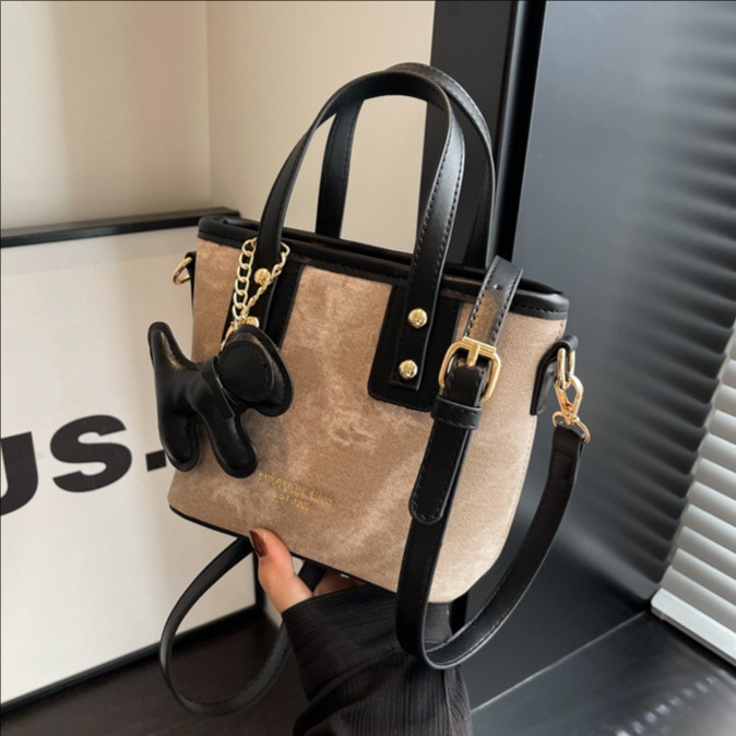 Nicho Zhong 2025 nuevo estilo de moda bolso de hombro versátil bolso de moda bolso de balde de agua súper caliente bolso mujer