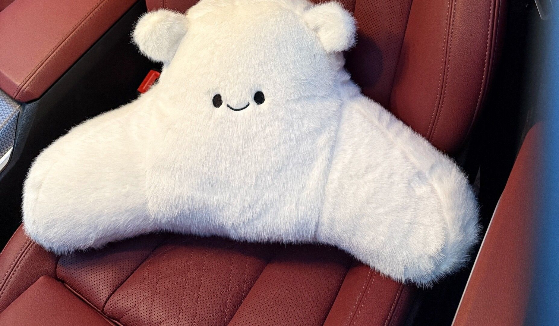 Cute Smiling Face Headrest and Lumbar Support Set Car Cushion Car Headrest Pillow Plush Cartoon Headrest Pillow