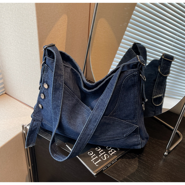 Bolso de mezclilla de gran capacidad para mujer 2025 verano nuevo estilo coreano retro bandolera bolso de viaje casual