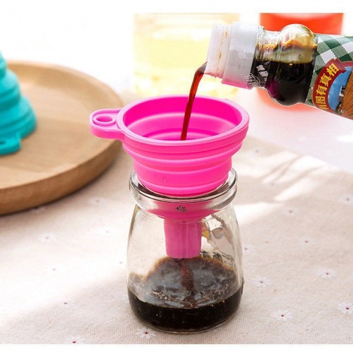Creative Foldable Mini Telescopic Funnel Kitchen Supplies Silicone Funnel Household Liquid Dispensing Oil Can Funnel Wine Funnel
