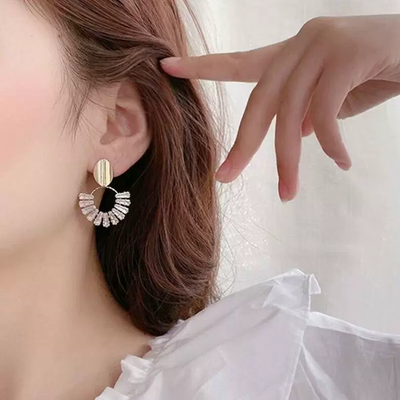Import shiny silver needle, zirconium, earrings, Korean style, silver 925 sample