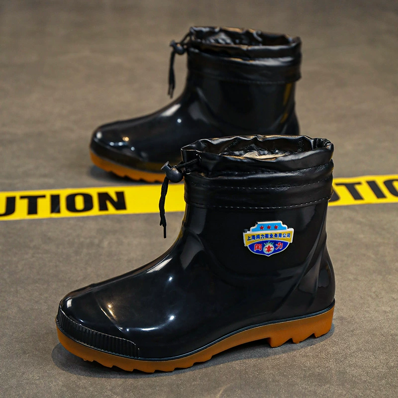 Новые мужские сапоги для дождя, сапоги до середины икры, мужские короткие сапоги для кухни, водонепроницаемые, низкие, на флисовой подкладке, утолщенные и износостойкие.