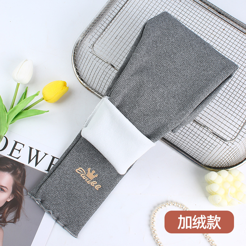 Otoño e invierno nuevos leggings para niños con forro polar/no forrado de lana prendas de vestir exteriores bordadas Bebé Pantalones de terciopelo de una sola pieza para niñas al por mayor