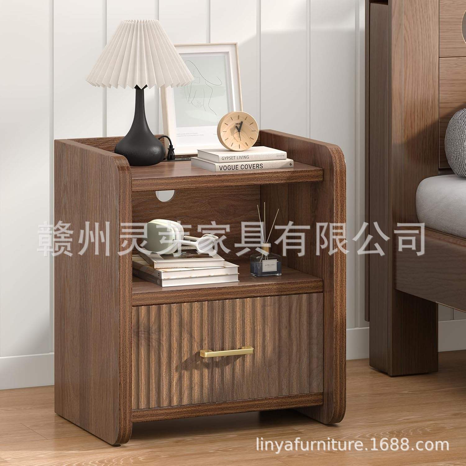 Mesita de noche personalizada transfronteriza con luces LED, recargable, pequeña, sencilla, moderna, para el hogar