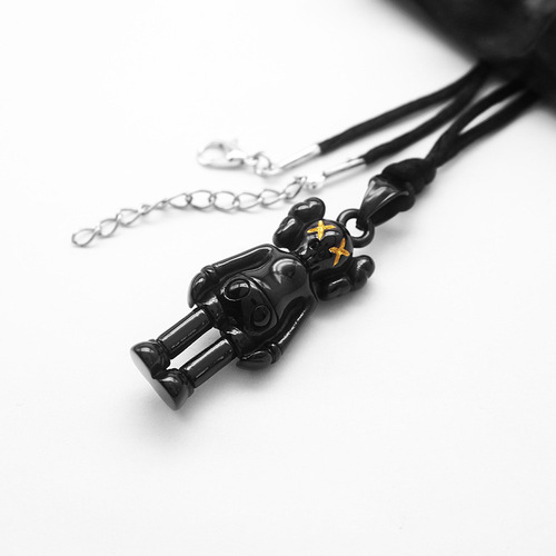 Trendy personality Internet celebrity violent bear doll men and women necklace bear titanium steel necklace punk hip-hop stainless steel pendant