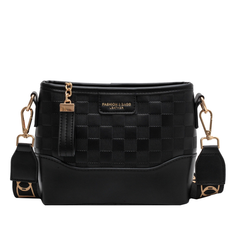 Bolsa de cubo de diamante transfronteriza para mujeres otoño / invierno 2025 nuevo cinturón ancho bolso de hombro bolso de viaje de moda
