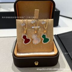 高級版新型麒麟葫芦ネックレス、女性用ダイヤモンド付き葫芦ペンダント、軽奢で多用途な高級鎖骨チェーン、彼女へのプレゼントに