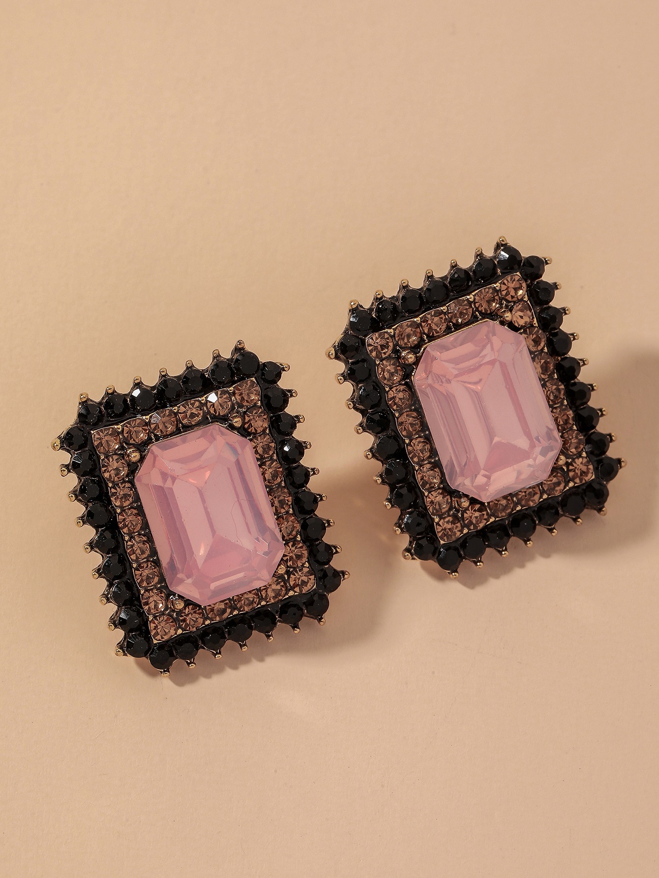 retro square diamond palace style earrings