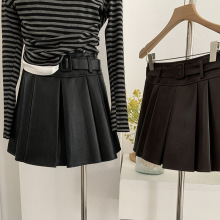欧玛莱 PU皮百褶纯色小皮裙短裙女秋冬季新品高腰A字半身裙潮4593