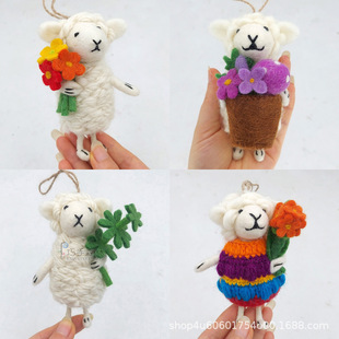 Source Factory Nepal 2025 New Wool Felt Hanging Cute Plush Toy Bag Pendant Doll Finished Product
