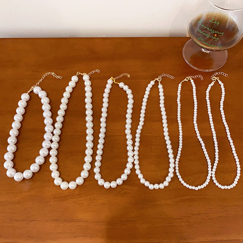 French Retro Pearl Necklace Women's Light Luxury Niche Lockbone Chain 2023 New Explosive High-end Necklace Chain