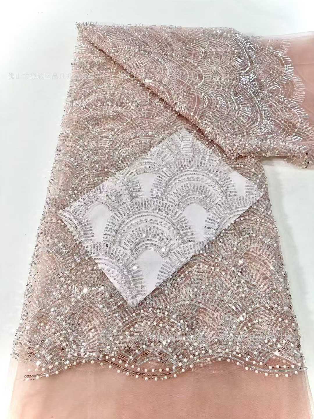 Tejido de sequillas de perlas Mejor calidad Cuentas sequillas Lace Tejido de vestido de boda de alta definición
