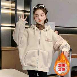 新款女童加绒外套秋冬儿童连帽加厚卫衣保暖中大童保暖冬装上衣服
