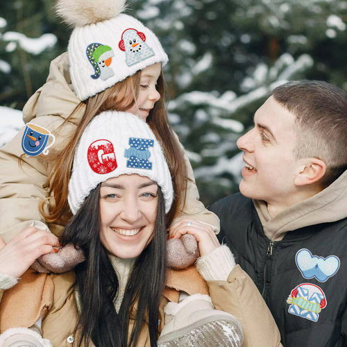 Xiao Tian Autumn and Winter Theme English Letter Embroidered Fabric Patch Art Snowflakes Bag Patch Computer Embroidery Label
