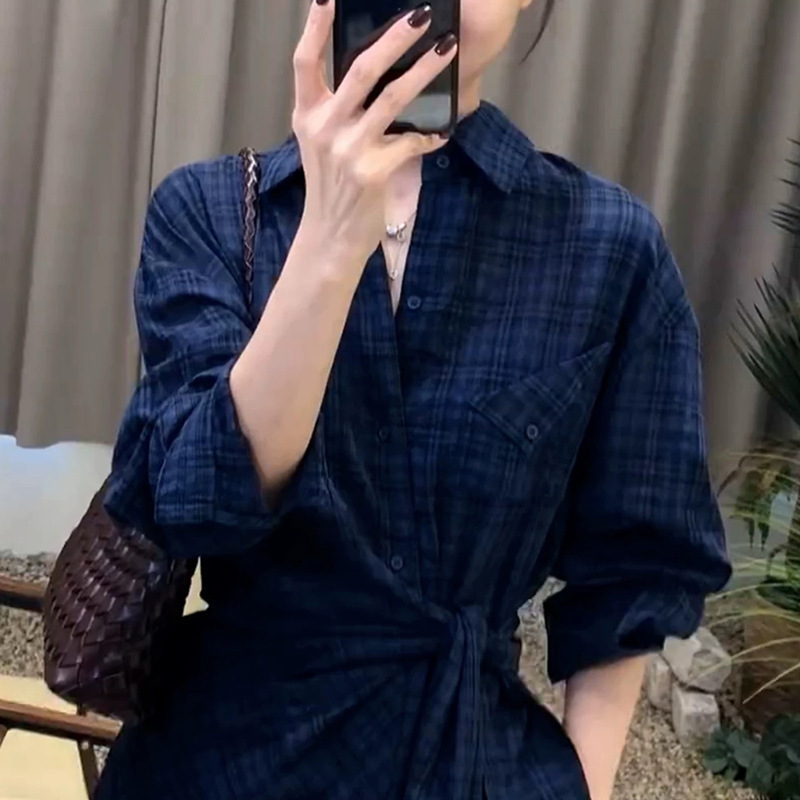 蓝色格纹收腰衬衫女高级感轻奢减龄洋气又a又飒冷淡系设计感上衣|undefined