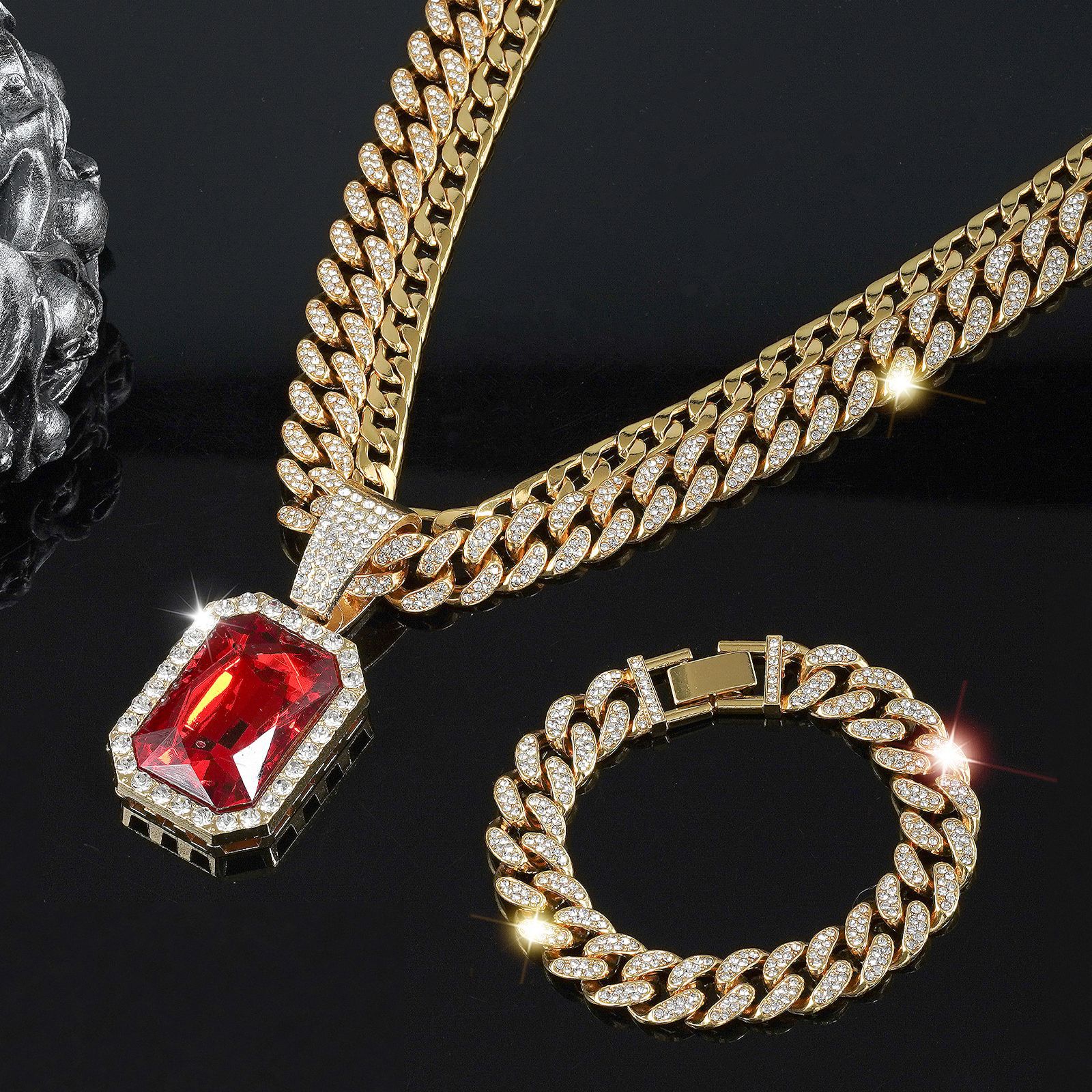 Ensemble élégant de collier et bracelet à chaîne cubaine avec pendentif en rubis carré et diamants Hip Hop_voghion.com
