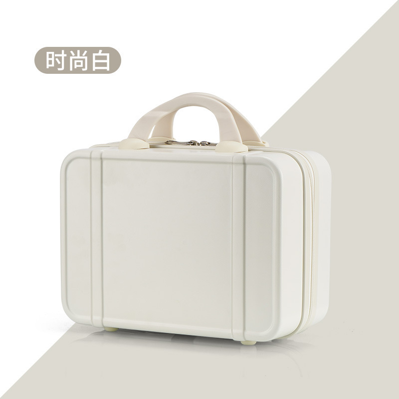 세련된 화이트.