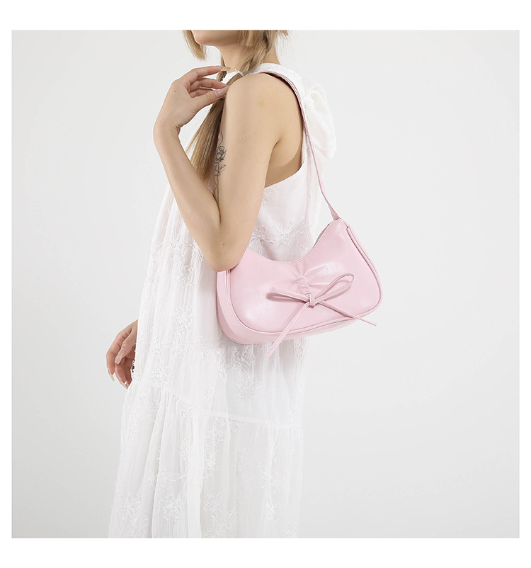 This is a trendy and fashionable single-shoulder crossbody bag with a simple bow design for women's 2024 autumn and winter collection undefined