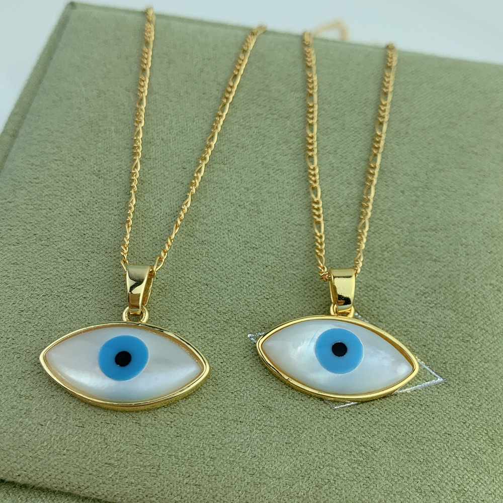 Fashion Devilu0027S Eye Copper Inlaid Shell Necklace 1 Piece