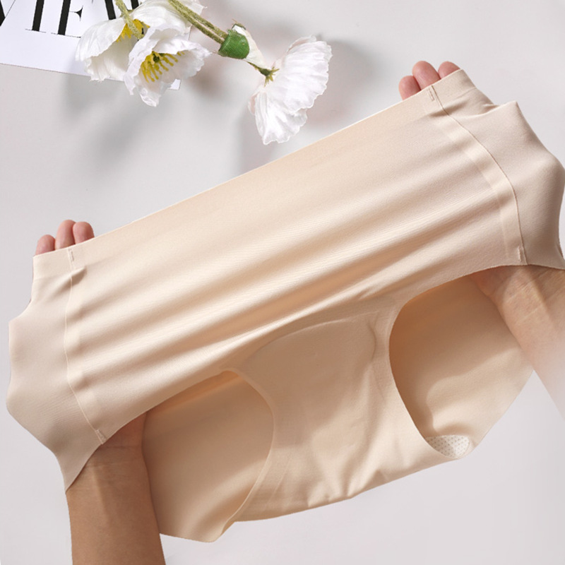 Traceless ladies underwear non-sense latex anti-embarrassment underwear one-piece mid-waist solid color comfortable briefs wholesale