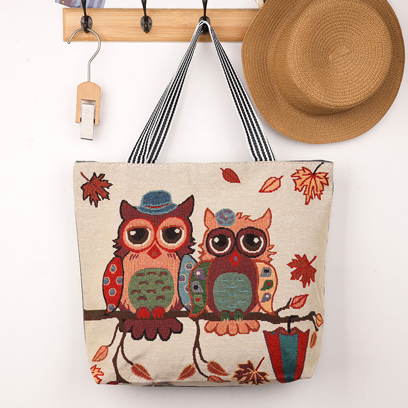8977 maple leaf owl