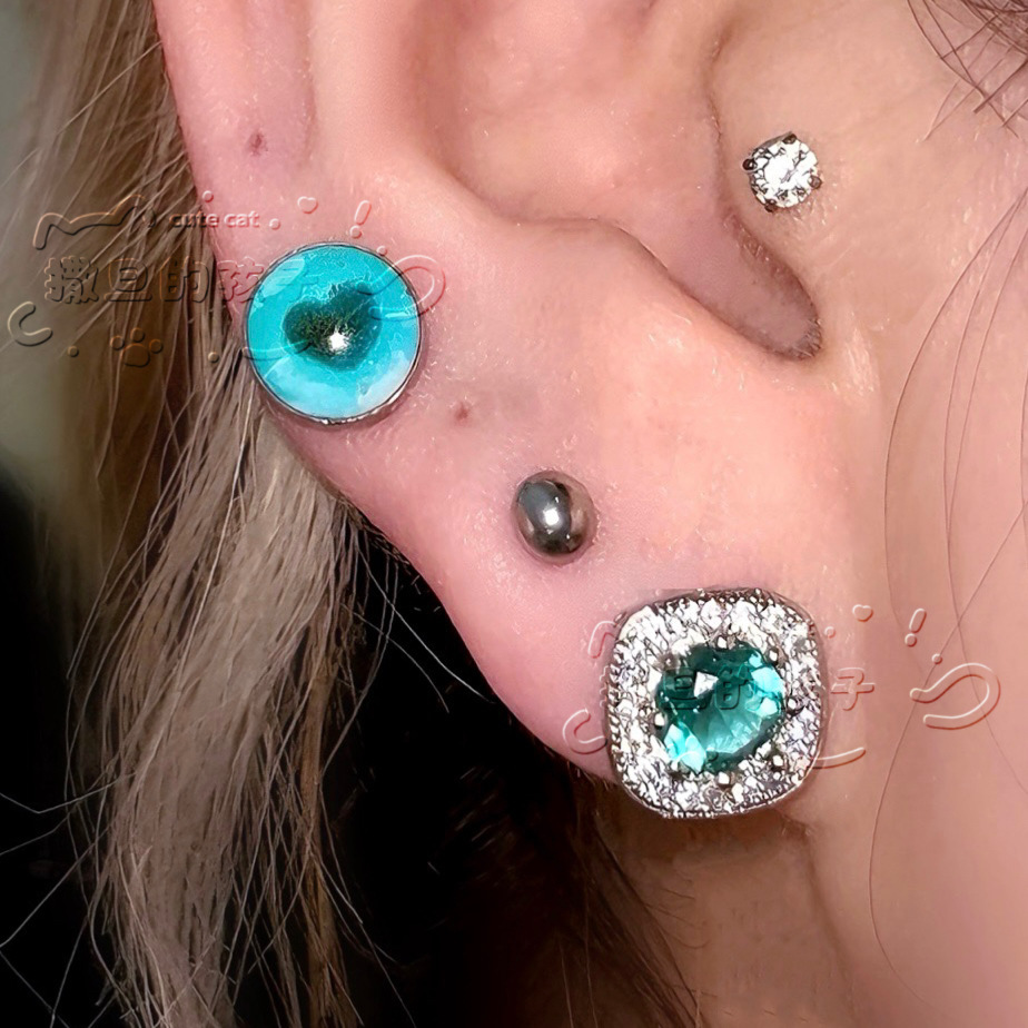 Labret stud lip piercing jewelry styling detail