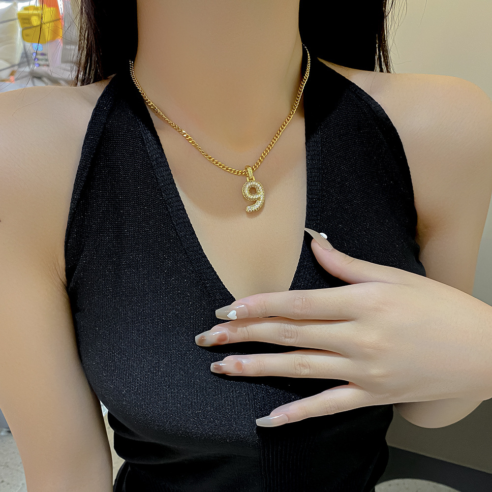 Retro Streetwear Number Titanium Steel Inlay Rhinestones Pendant Necklace_colorza_1