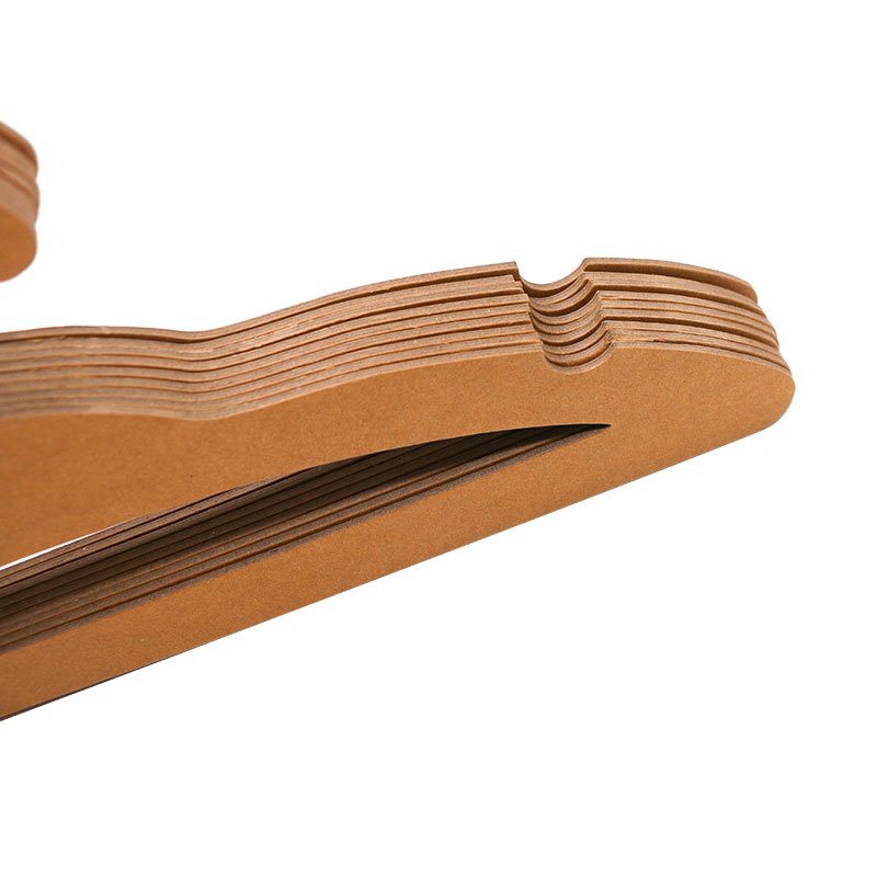 Fabricante personalizado impresa percha de papel kraft mantas pantalones ropa desechable percha de papel degradable