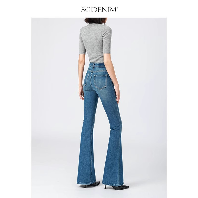 Nostalgic Trend/Four-Way Stretch High-Waisted Micro-Flare Jeans for Women, Retro Tight-Fitting, Butt-Lifting, Slimming, 2026 Spring New Style