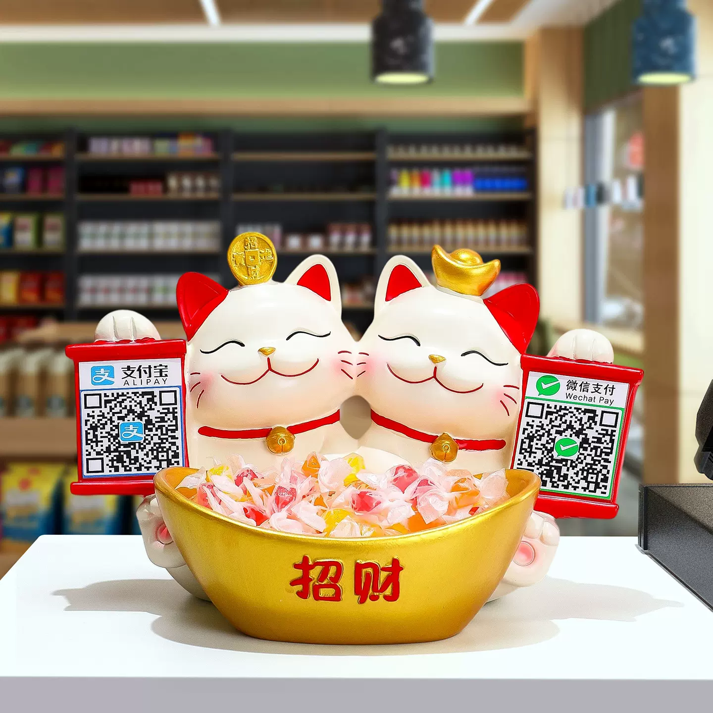 招财猫二维码新款摆件开业收银台收纳盘店铺前台桌面装饰品指示牌
