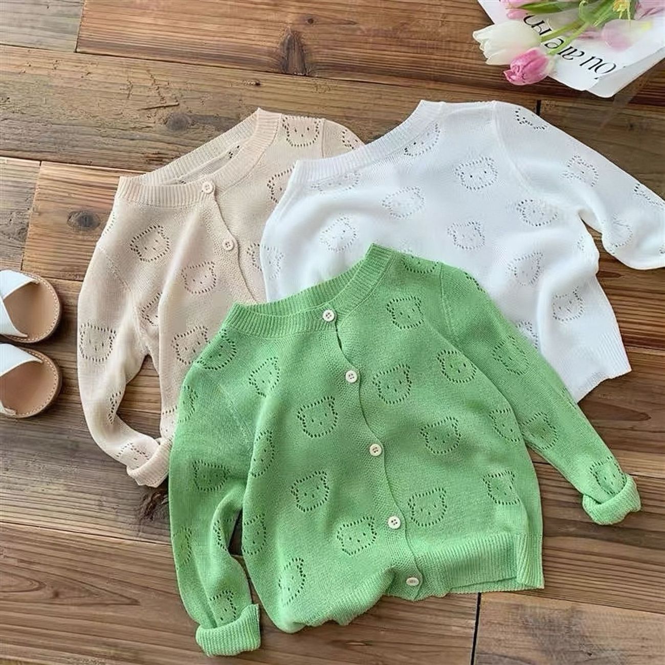 Cross-border girls' spring/summer thin hollowed-out air-conditioning cardigan, stylish and cute outer knitted shawl cardigan for toddlers.