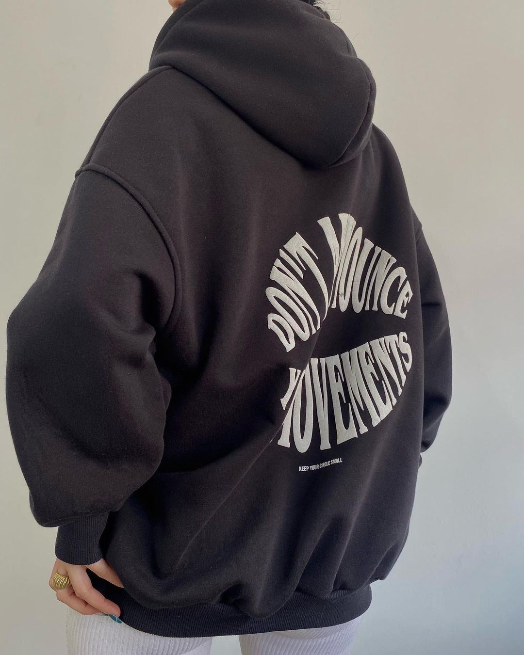 2023 Damski sweter z nadrukiem, uniwersalny top z długimi rękawami i kapturem dla kobiet_voghion.com