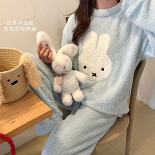 ��߅�q�{ɫС��˯�¶����b�ɐ۱�ů���^�Ҿӷ��Ӻ�ӽq�Ӵ�a�羳
