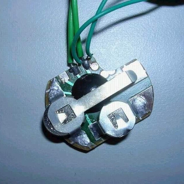 IC波涛新电子元件厂 供应挤压式音乐芯片(图)音乐IC、语音芯片；