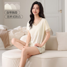 �ļ�����������ѩ���޴��ص�˯��Ů��ͷ����̿�Բ�쿨ͨ���мҾ�