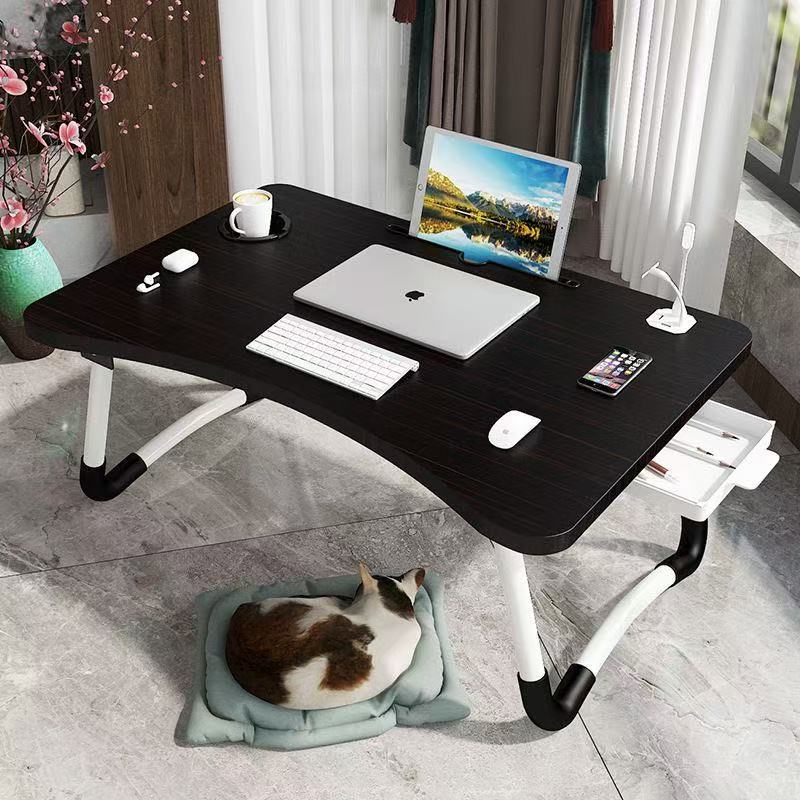 ベッドの上で折り畳み式のテーブルのメーカーの卸売りのベッドの上で机のコンピュータの机の怠け者の机の学生は作業の折り畳み式の机の板を書きます。|undefined