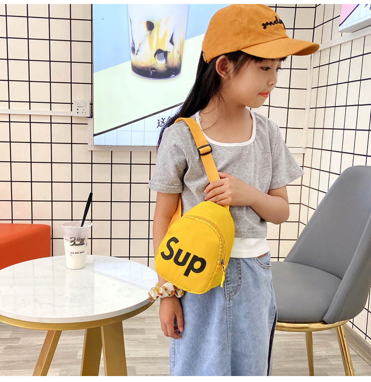 Korean children's chest bag 2021 Summer New Style cute and trendy boys' and girls' waist bag with simple letters, children's single-shoulder bag undefined