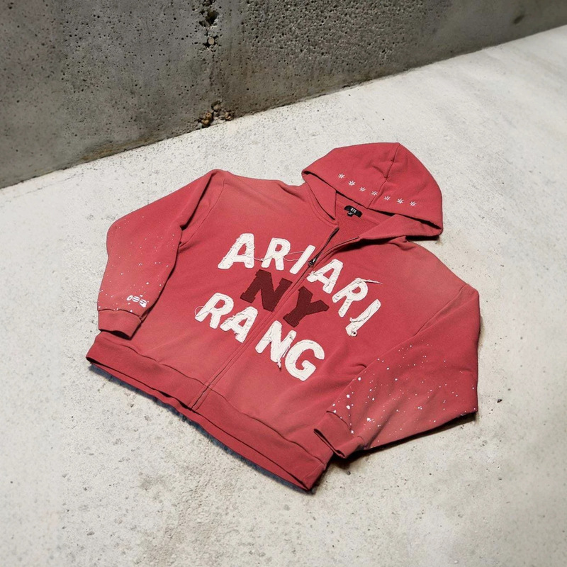 BTS ARIRANG WORLD TOUR New York pop-up store same style zip-up hoodie BTS ARIRANG WORLD TOUR New York pop-up store same style zip-up hoodie