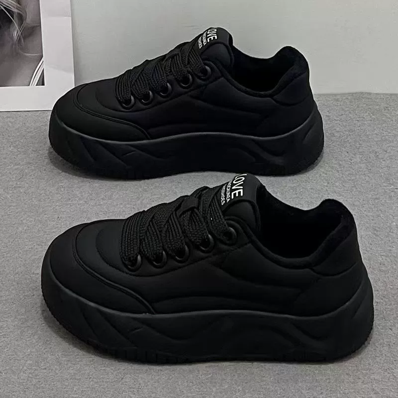 Корейская сетка красная маленькая белая обувь женская волна 2024 весна и осень новая толстая подошва, дикий хлеб повседневная обувь для женщин