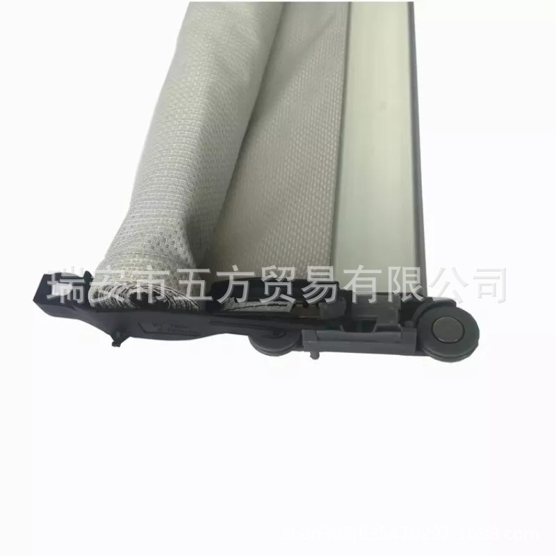 5C5877307 is suitable for Volkswagen Beetle Audi A1(8X1) car sunroof roller blind assembly