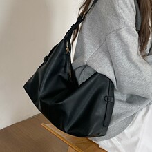 大容量百搭辣妹机车包个性休闲单肩腋下包通勤单肩斜挎包托特包