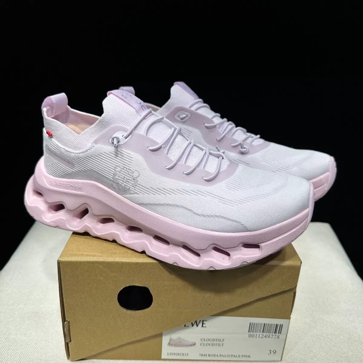 CLOUDTILT rose / 36