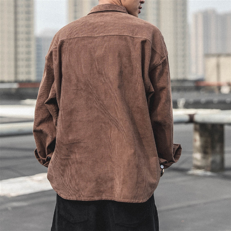 アメリカのレトロなコーデュロイのシャツの男性の長袖2023秋冬のベルベットの上の服のカジュアルなスーツのシャツのコート|undefined