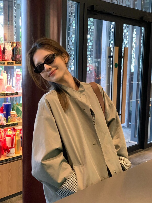 早秋卡其色风衣外套女2025春秋新款小个子英伦风短款宽松休闲大衣|undefined